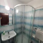 Dupin בית הארחה