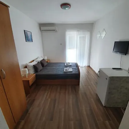 Гостевой дом Dupin 3*
