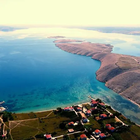 Dupin Gostinjska kuća 3*