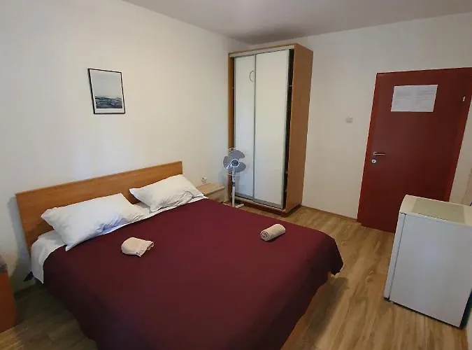 Gostinjska kuća Dupin