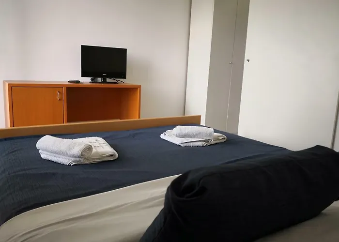 Gostinjska kuća Dupin 3*