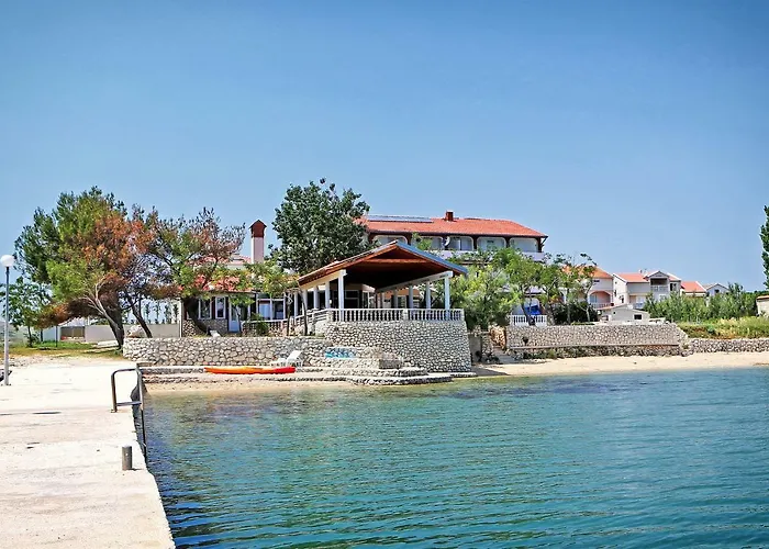 Πανσιόν Dupin Vlašići